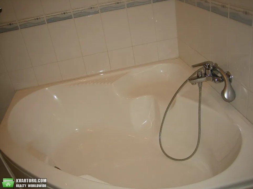 Rent out 2-room apartment. Киев,  Большая Васильковская — photo 7