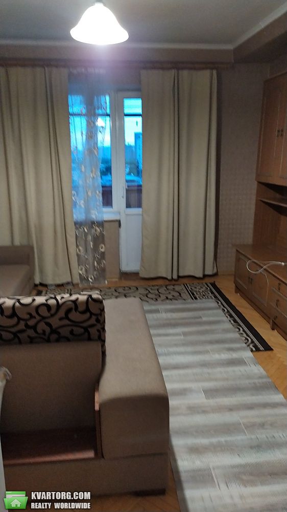 Rent out 2-room apartment. Киев,  Братиславская — photo 8
