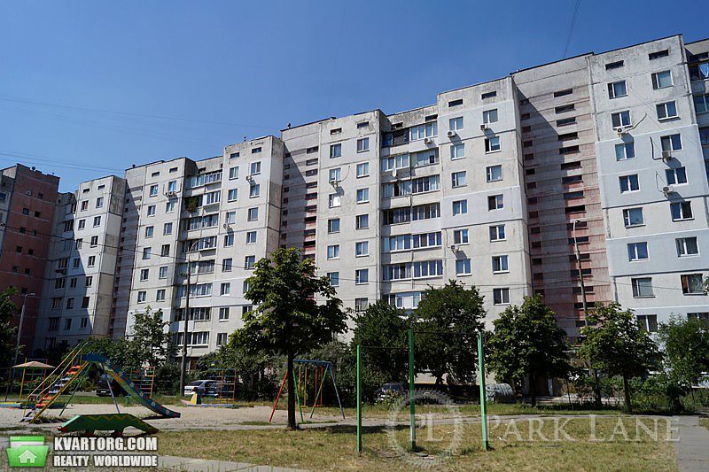 Sell 2-room apartment. Киев,  Ватутина пр — photo 1