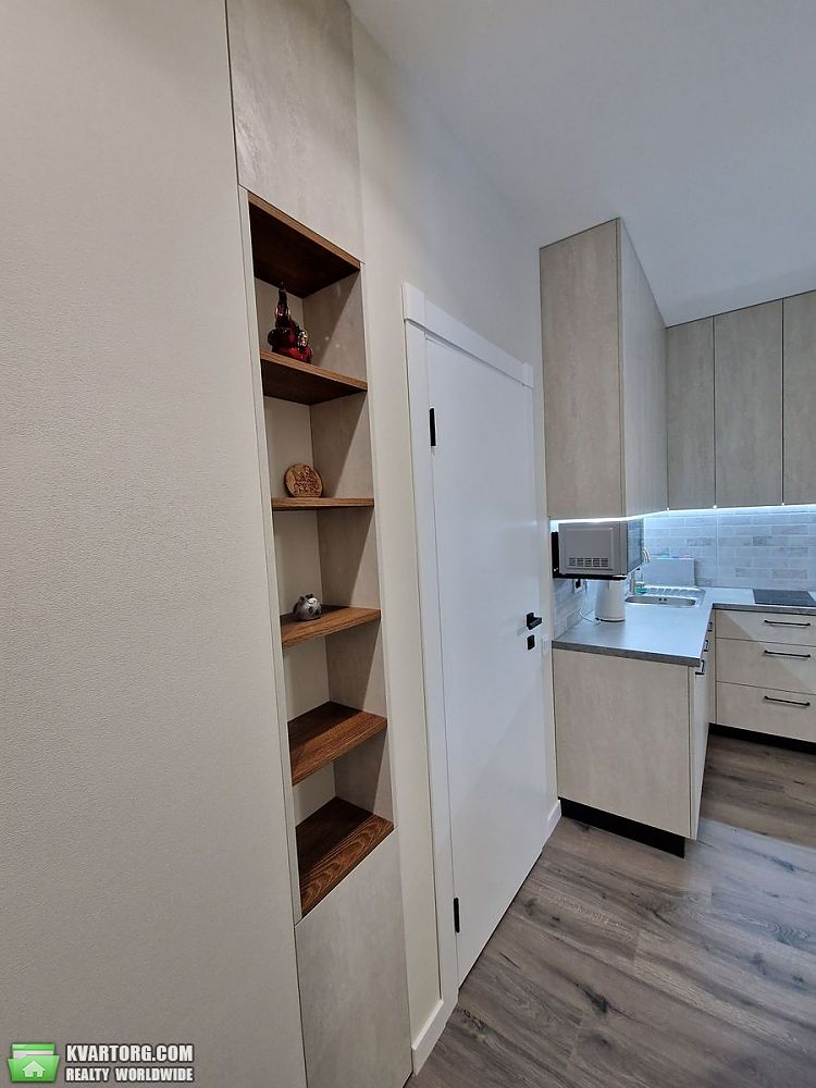 Rent out 1-room apartment. Киев, Любомира Гузара — photo 3