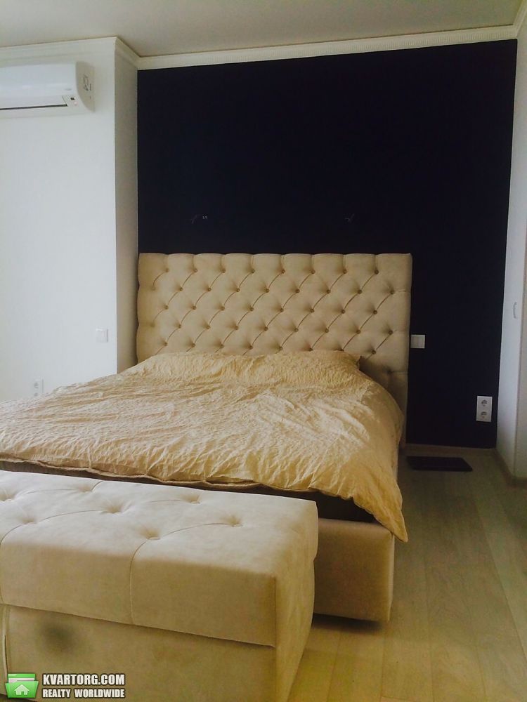 Sell 2-room apartment. Киев,  Оболонская наб — photo 2
