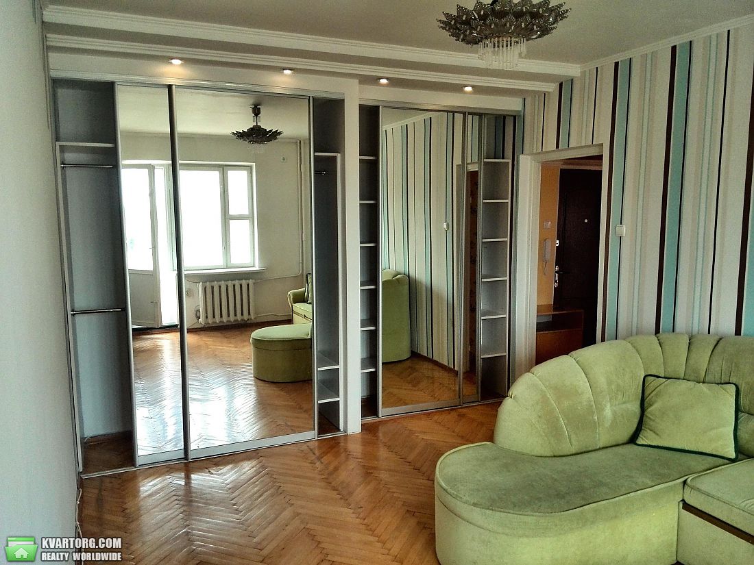 Sell 2-room apartment. Киев,  Правды пр — photo 3