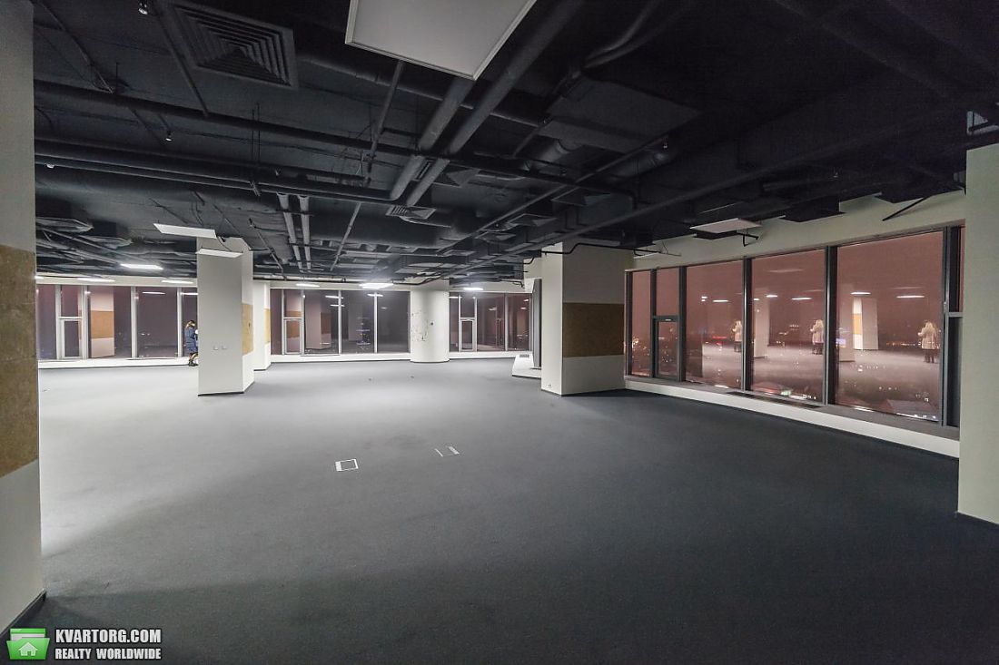 Rent out office. Киев, Спортивная — photo 3