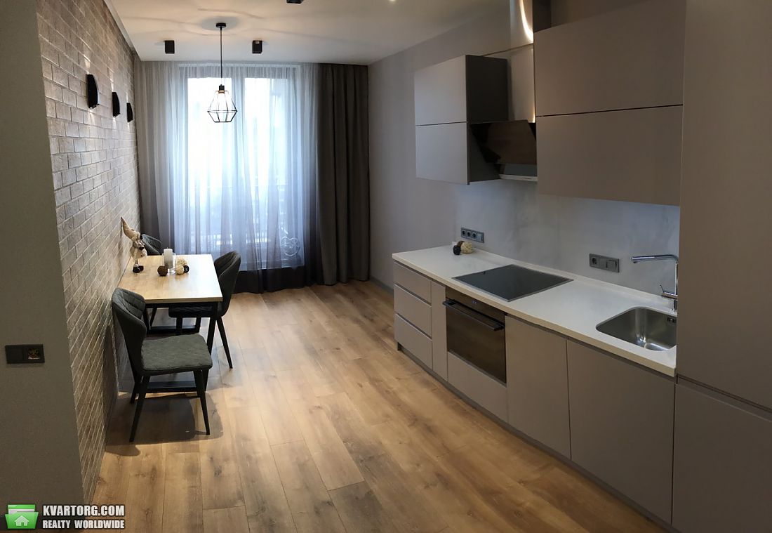Rent out 2-room apartment. Киев,  Антоновича — photo 4