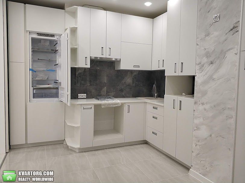Sell 1-room apartment. Киев, Юнацкая — photo 1