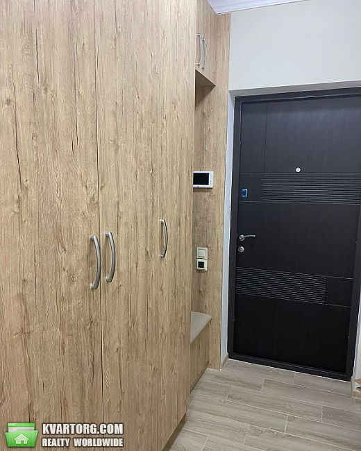 Rent out 3-room apartment. Киев,  Богдановская — photo 2