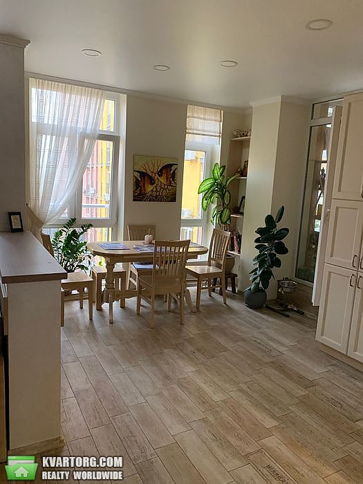 Sell 4-room apartment. Киев, Регенераторная — photo 3