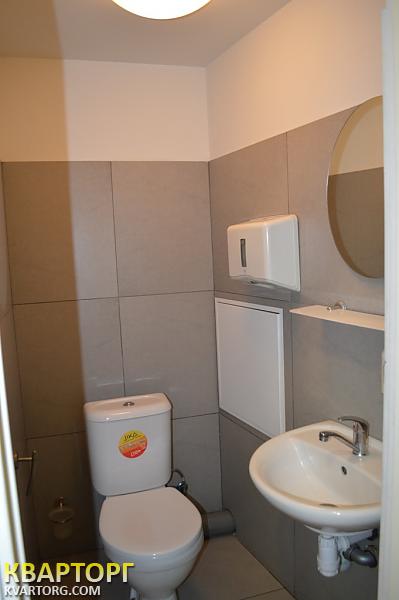 Rent out office. Киев,  Площадь Льва Толстого — photo 9