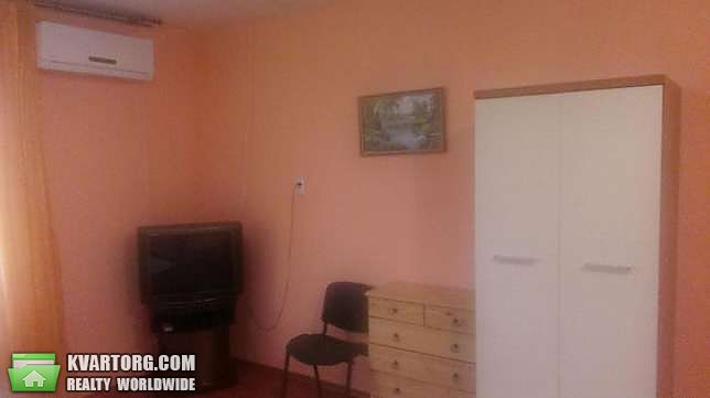 Rent out 1-room apartment. Днепропетровск,  Гагарина — photo 1