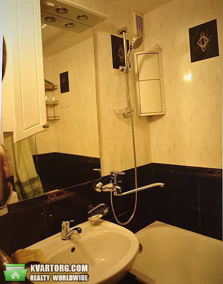 Sell 2-room apartment. Киев,  Бажана — photo 9