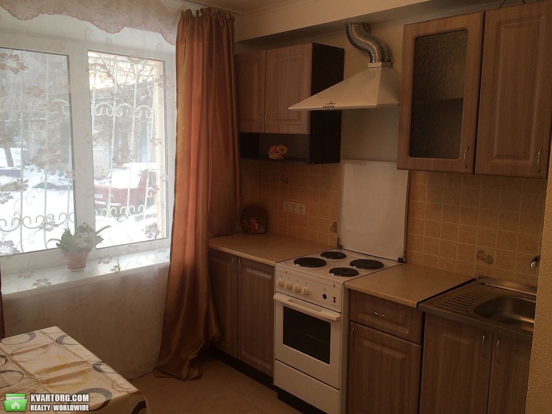 Sell 1-room apartment. Киев, ул.Дьяченко — photo 1