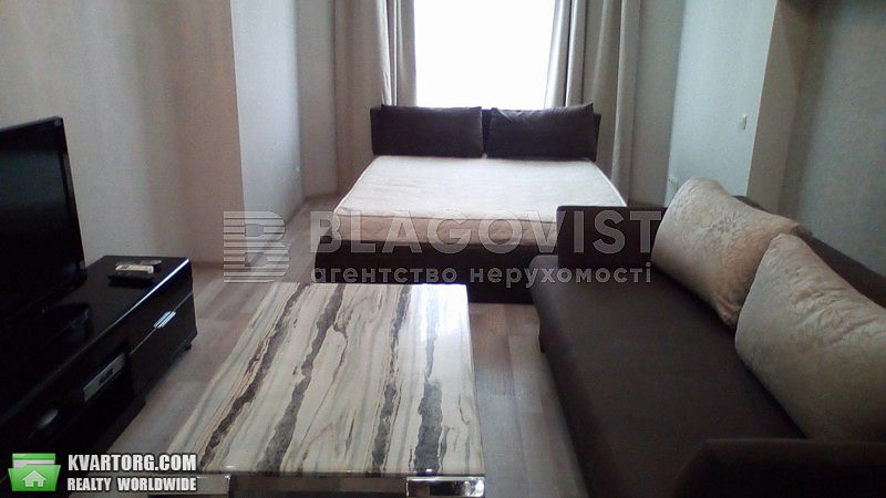 Sell 1-room apartment. Киев,  Соломенская — photo 3
