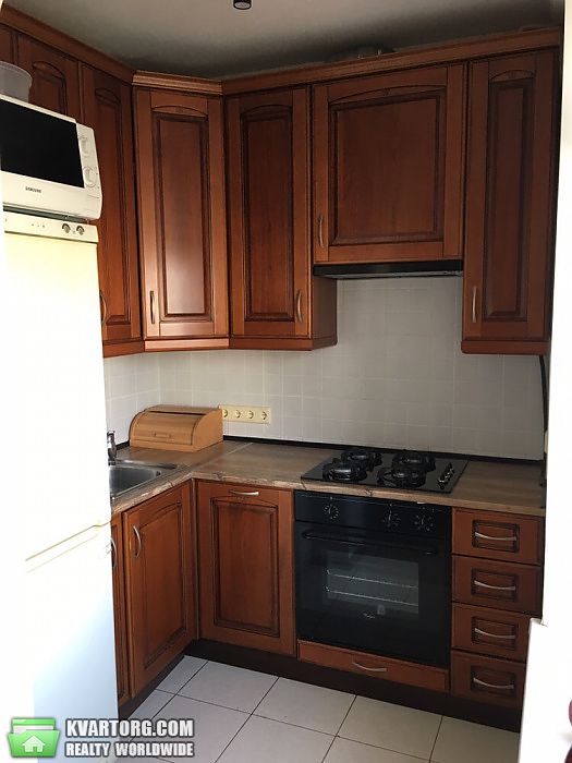 Rent out 1-room apartment. Киев,  Леси Украинки бул — photo 4