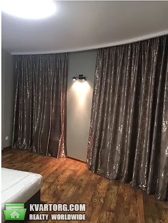 Rent out 1-room apartment. Киев,  Воссоединения пр — photo 9