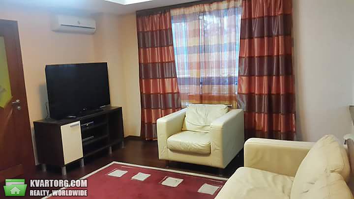 Rent out 2-room apartment. Киев,  Владимирская — photo 6