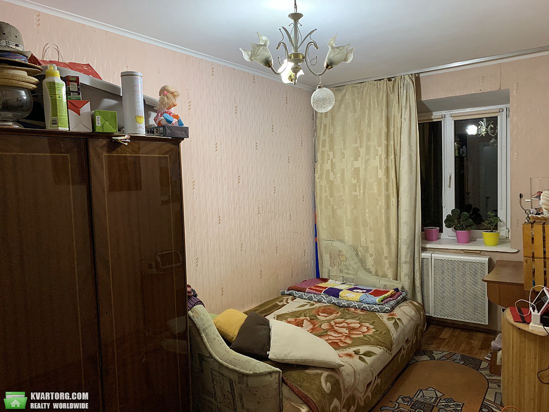 Sell 2-room apartment. Киев,  Вышгородская — photo 8