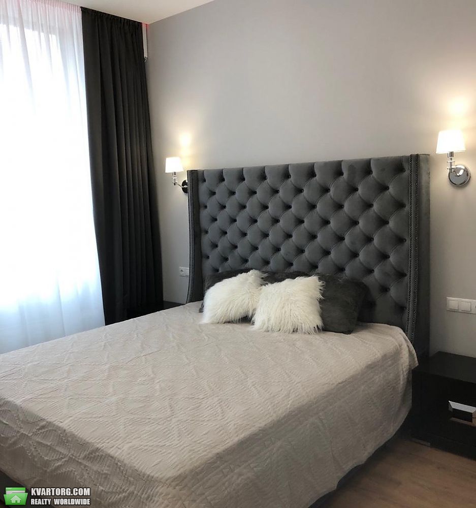 Rent out 2-room apartment. Киев,  Димитрова — photo 2