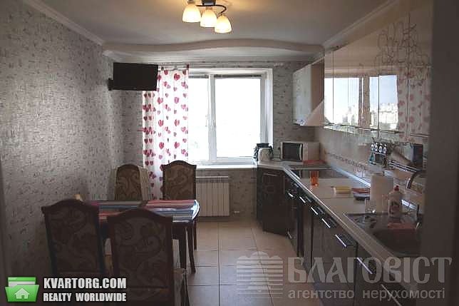 Sell 3-room apartment. Киев,  Бажана — photo 1