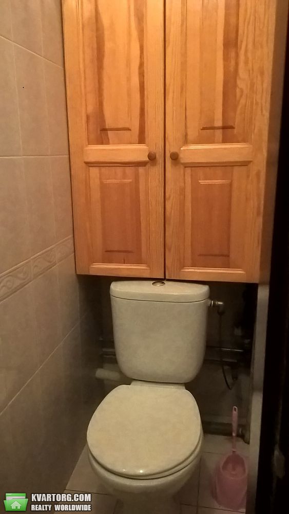 Rent out 3-room apartment. Киев,  Автозаводская — photo 7