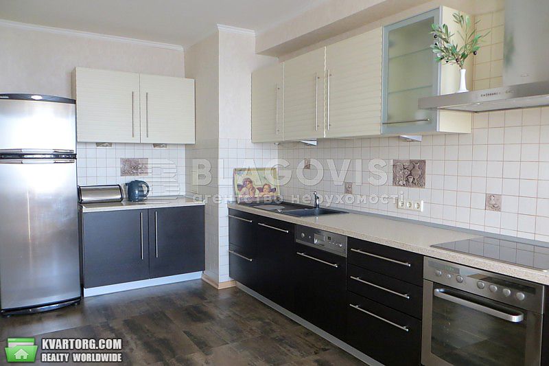 Rent out 2-room apartment. Киев,  Никольско-Слободская — photo 3