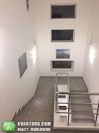 Rent out office. Киев, Гарматная — photo 1