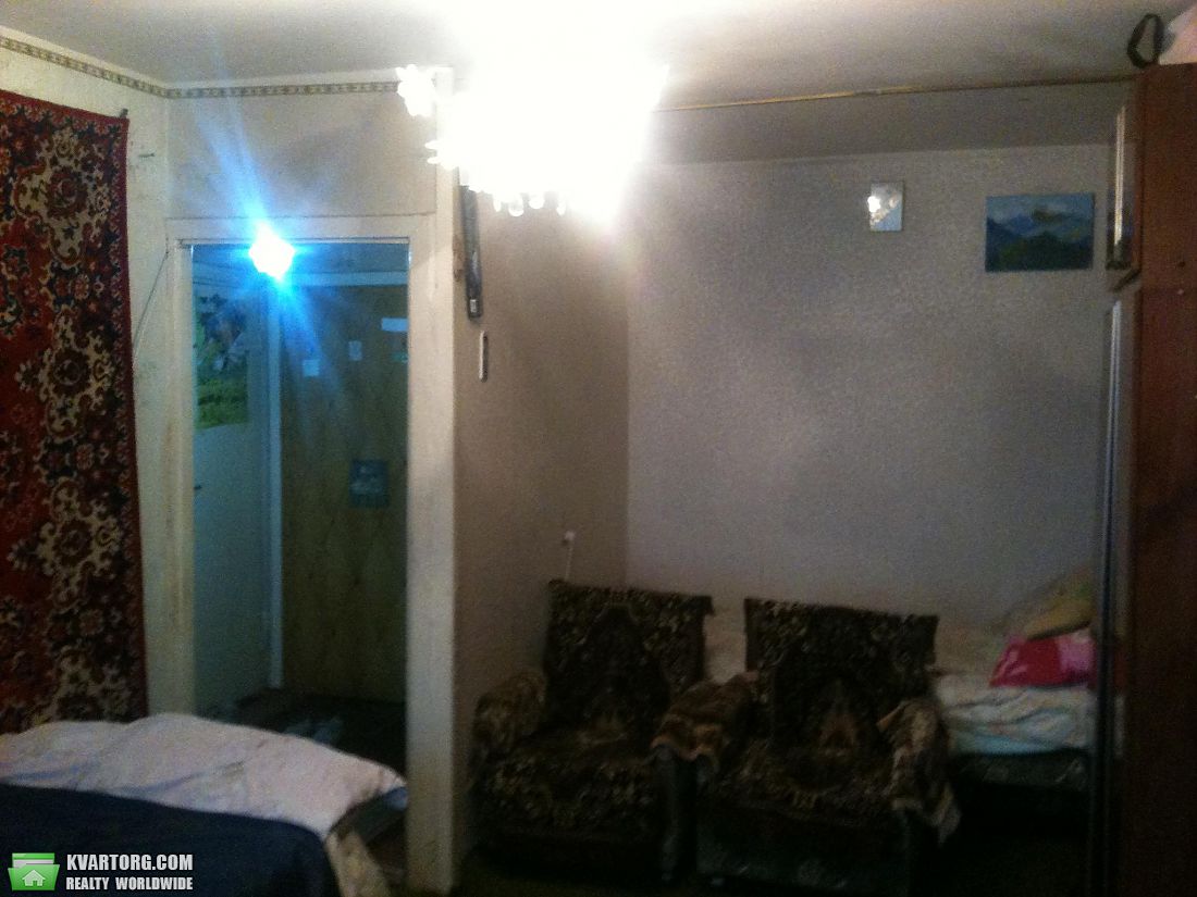 Sell 1-room apartment. Киев,  Захаровская — photo 4