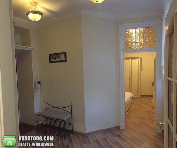 Rent out 2-room apartment. Киев,  Золотоворотская — photo 4