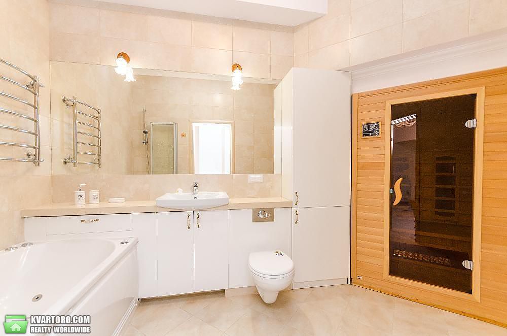 Rent out 3-room apartment. Киев,  Щорса — photo 7