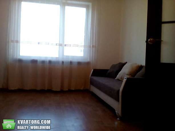 Rent out 1-room apartment. Киев,  Гмыри — photo 2
