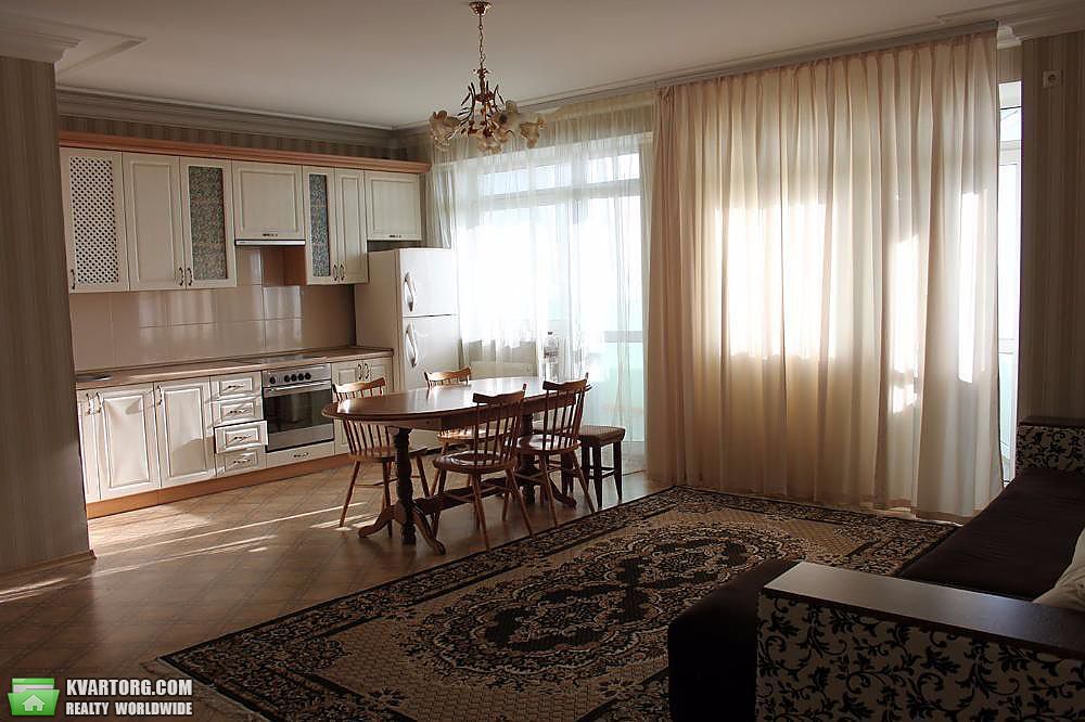 Rent out 3-room apartment. Киев,  Героев Сталинграда пр — photo 1