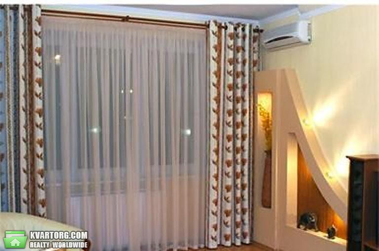 Rent out 2-room apartment. Киев,  Героев Сталинграда пр — photo 2