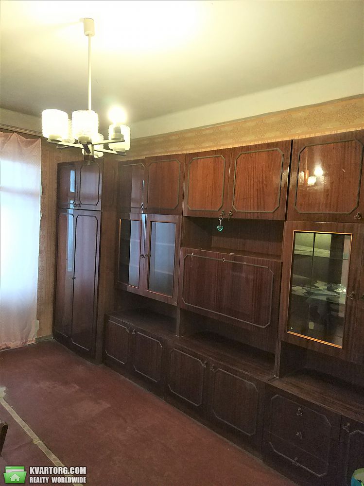 Sell 3-room apartment. Киев,  Зодчих — photo 1