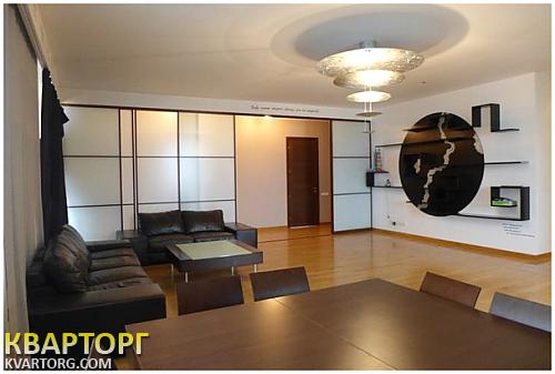 Sell 4-room apartment. Киев, Горького — photo 1