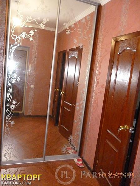 Sell 3-room apartment. Киев,  Алма-Атинская — photo 1
