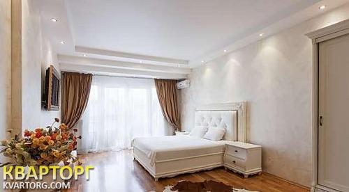 Rent out 4-room apartment. Одесса, Дерибасовская — photo 1