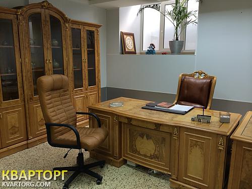 Rent out office. Киев,  Нижний Вал — photo 1