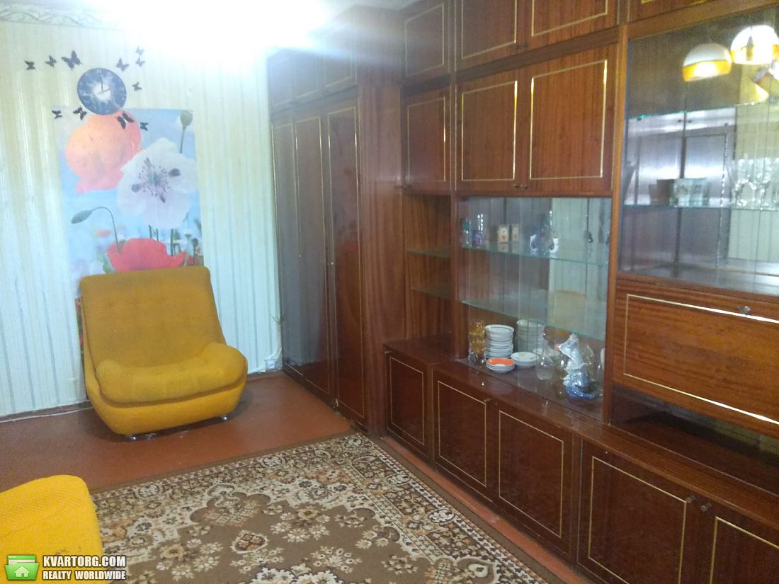 Rent out 3-room apartment. Киев,  Булгакова — photo 1