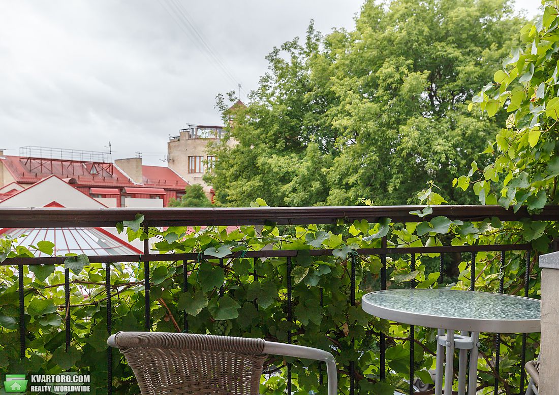Rent out 3-room apartment. Киев,  Круглоуниверситетская — photo 10