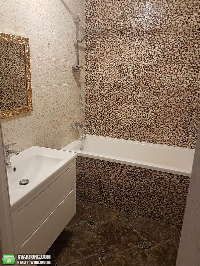 Sell 2-room apartment. Киев,  Ломоносова — photo 4