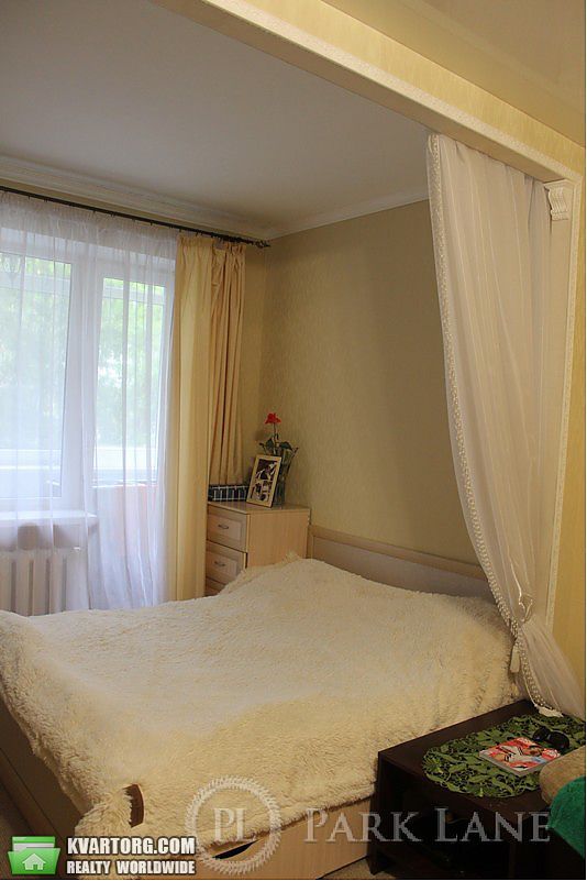 Sell 1-room apartment. Киев,  Уманская — photo 4