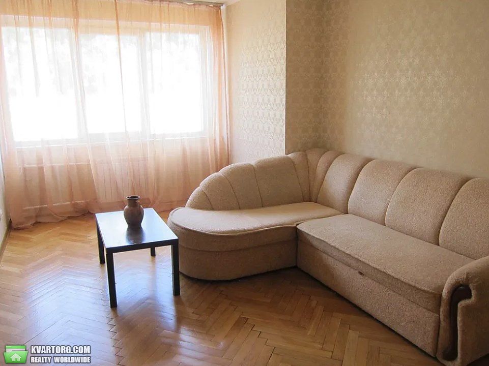 Rent out 2-room apartment. Киев, Бойчука — photo 1