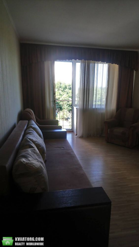 Rent out 1-room apartment. Киев,  Бестужева — photo 4