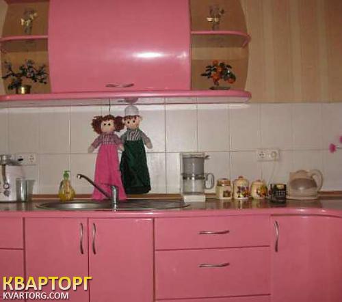Sell 2-room apartment. Киев,  Эрнста — photo 2