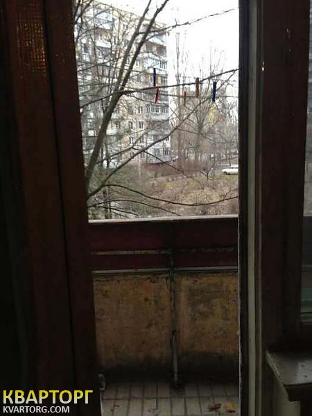 Sell 2-room apartment. Днепропетровск, Победа 5 — photo 1