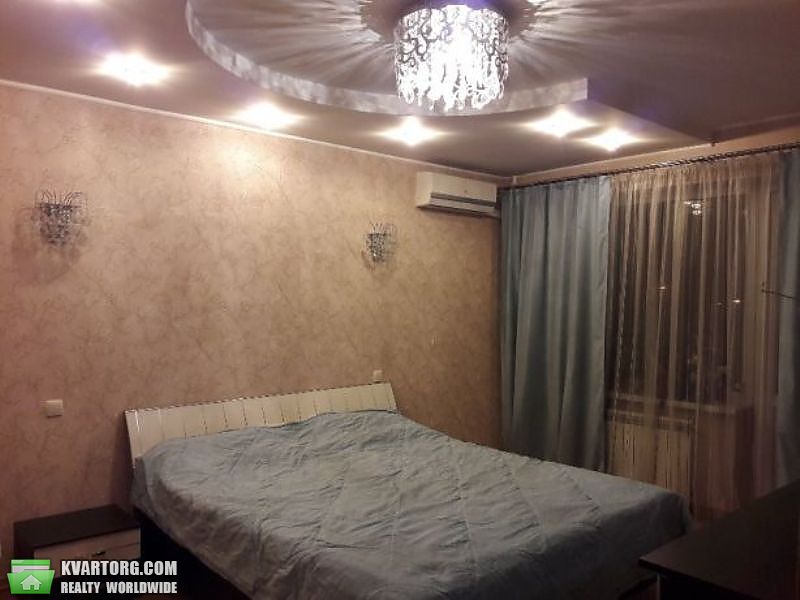 Sell 4-room apartment. Киев,  Тростянецкая — photo 1