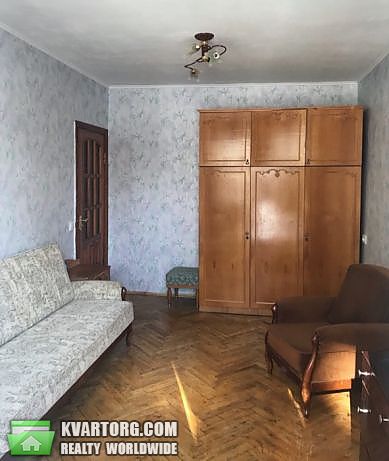 Rent out 3-room apartment. Киев,  Большая Житомирская — photo 1