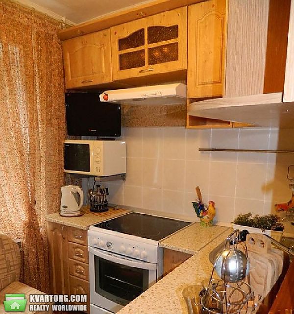 Rent out 2-room apartment. Киев, Милославская — photo 1
