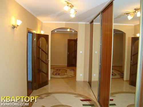 Rent out 3-room apartment. Киев,  Срибнокильская — photo 2