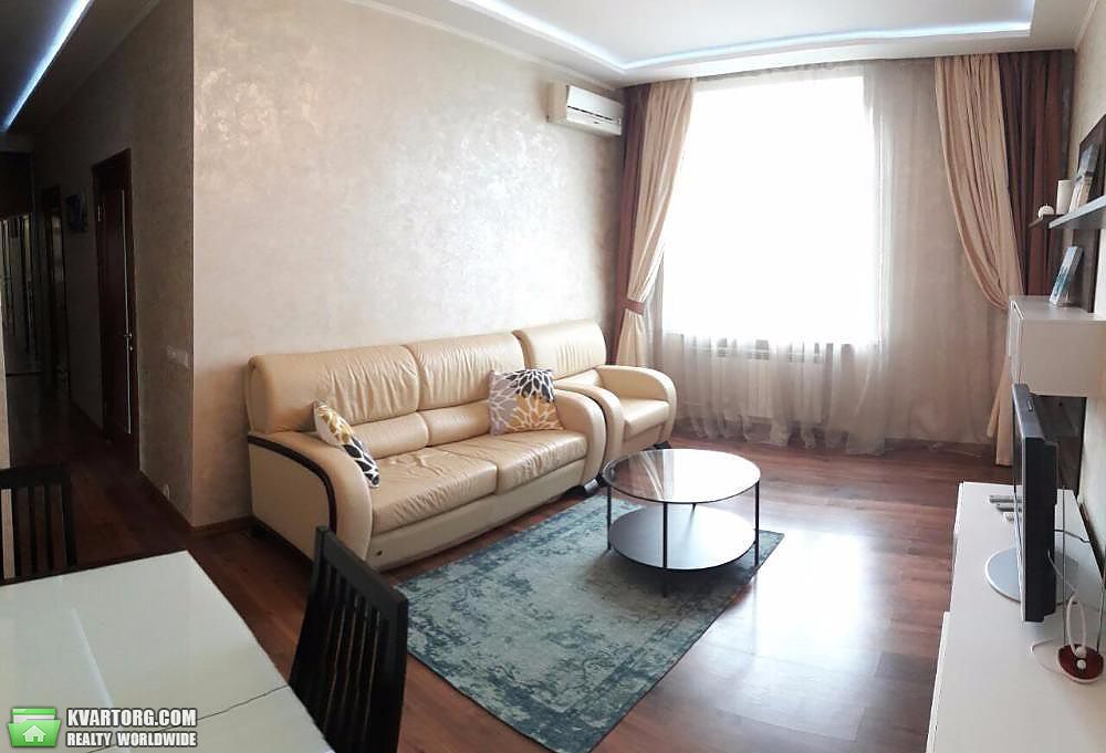 Rent out 3-room apartment. Киев,  Лютеранская — photo 2