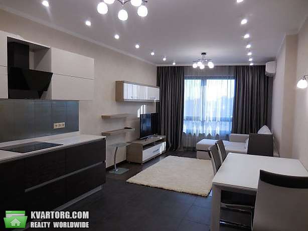 Rent out 2-room apartment. Днепропетровск, Проспект Правды — photo 1